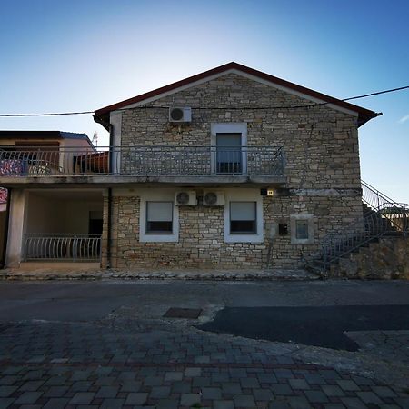 Meressa Paolia Apartments Novigrad Istria Esterno foto