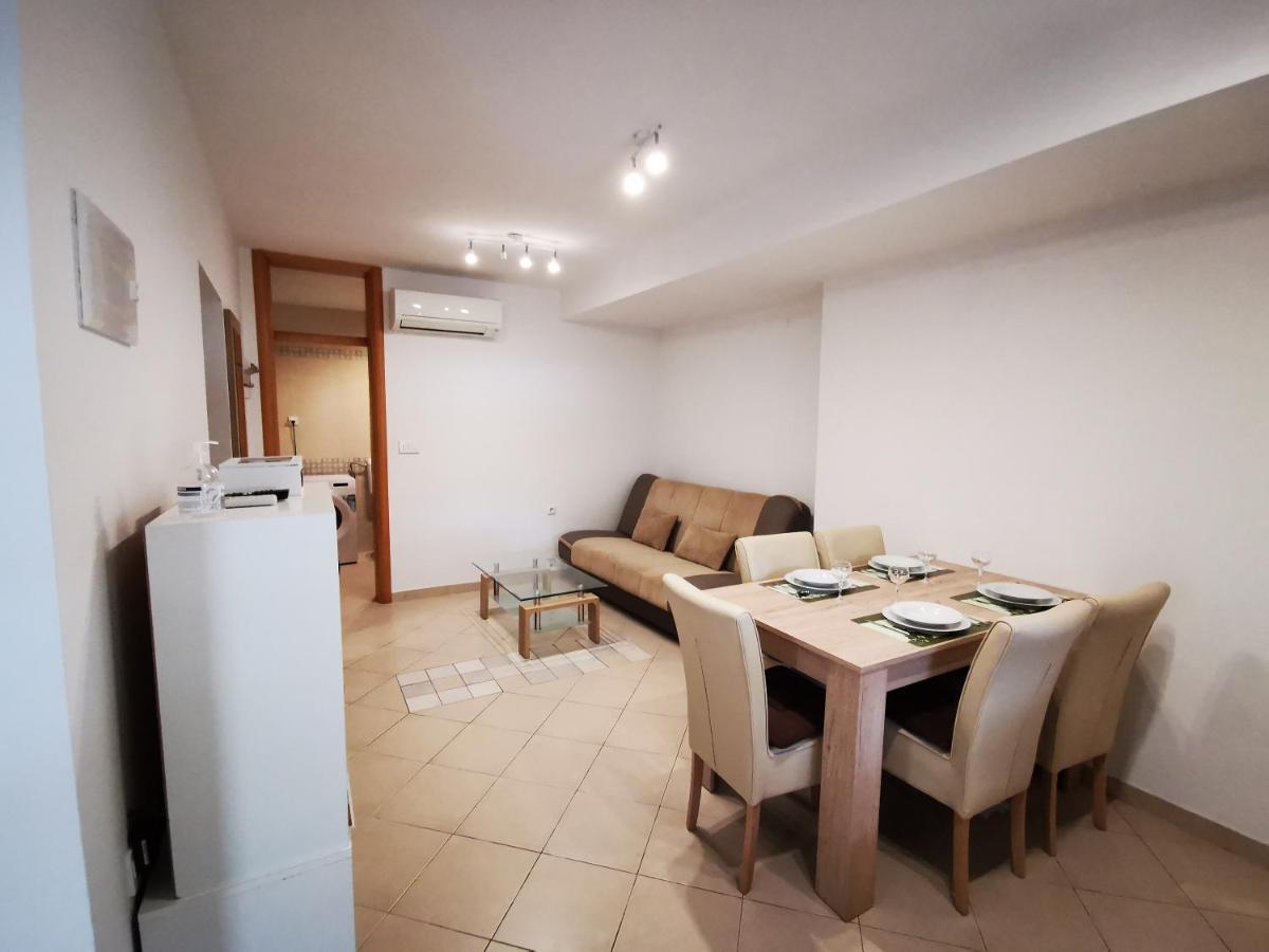 Meressa Paolia Apartments Novigrad Istria Esterno foto