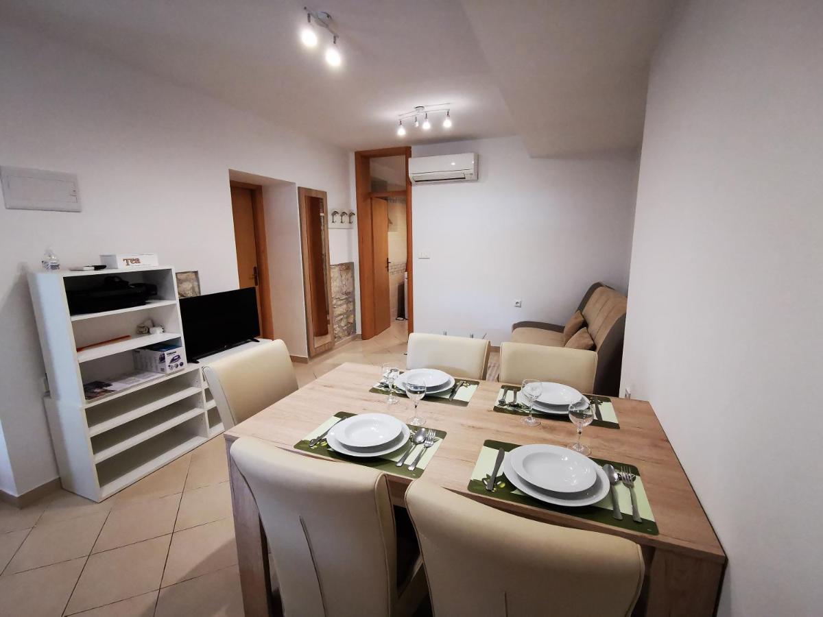 Meressa Paolia Apartments Novigrad Istria Esterno foto